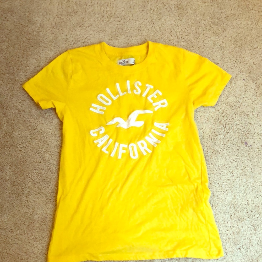 yellow tee